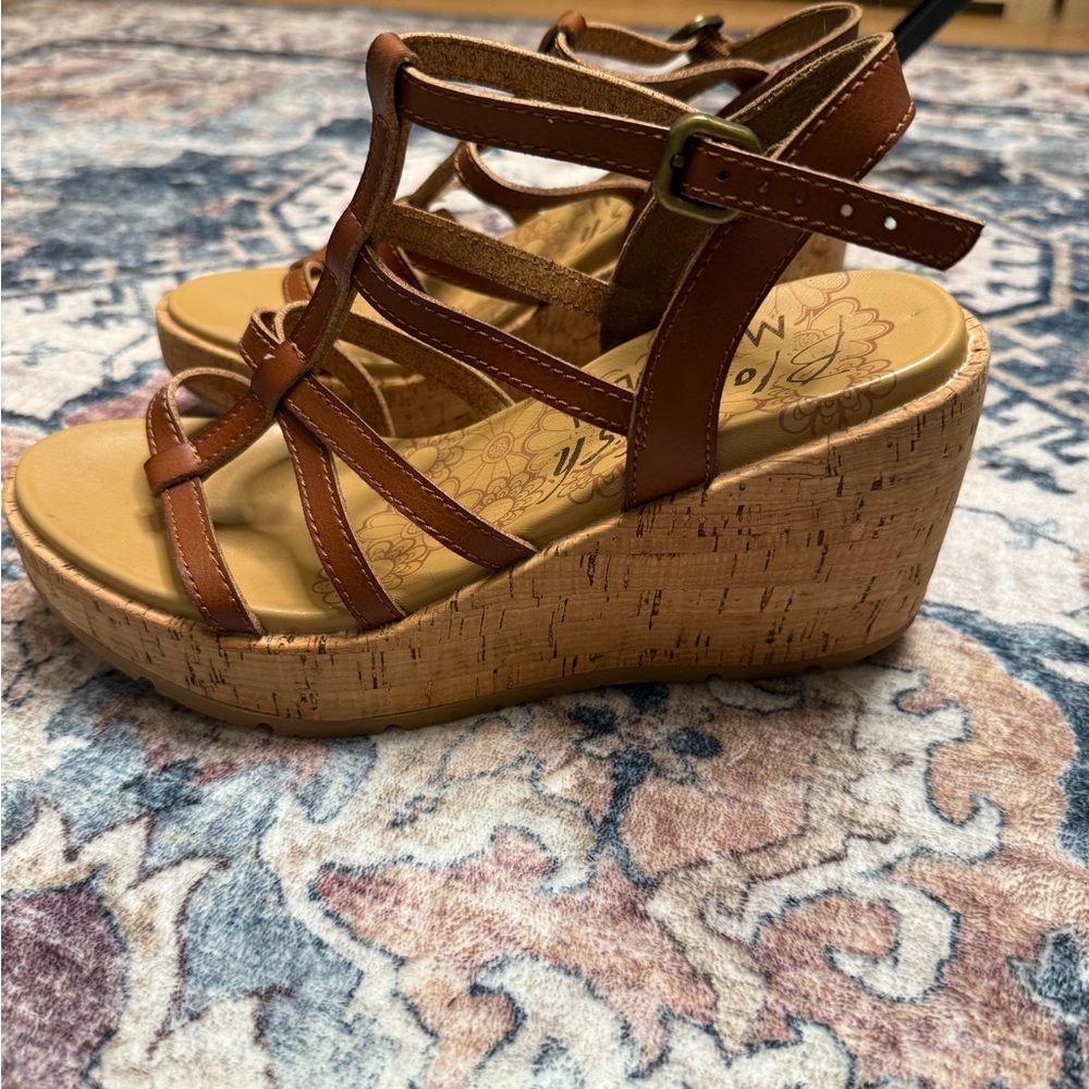 Blowfish Tan and Brown Strappy Sandals - Picture 2 of 5